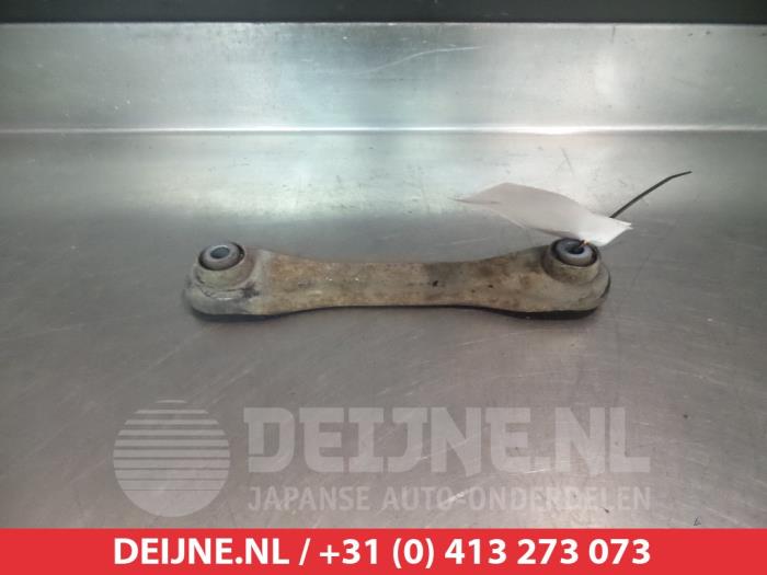 Mazda 5 Draagarm links-achter O383221