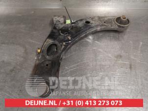 Subaru Justy Front lower wishbone, right O382273 photo 3