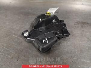 Toyota Yaris Deurslot Mechaniek 4Deurs links-voor O279879 foto 4