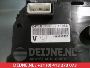 Mazda 2 Odometer KM O304178 photo 3