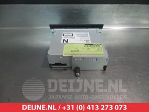 Mazda 2 CD Speler O312621 foto 2