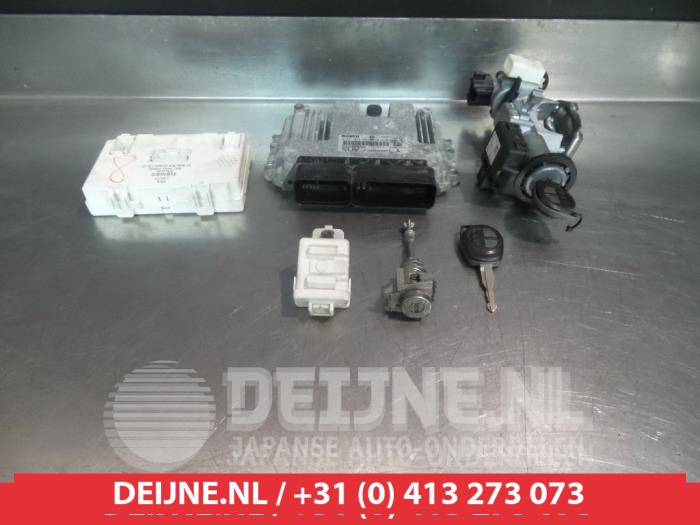 Suzuki SX-4 Kontaktslot+Sleutel O335730