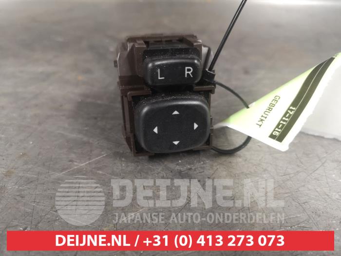 Toyota Avensis Spiegel Schakelaar O310928