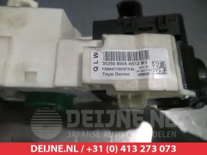 Honda CR-V Steering column stalk O309071 photo 3