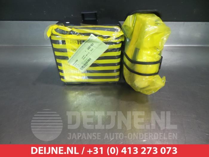 Lexus IS Bandenpomp O328741