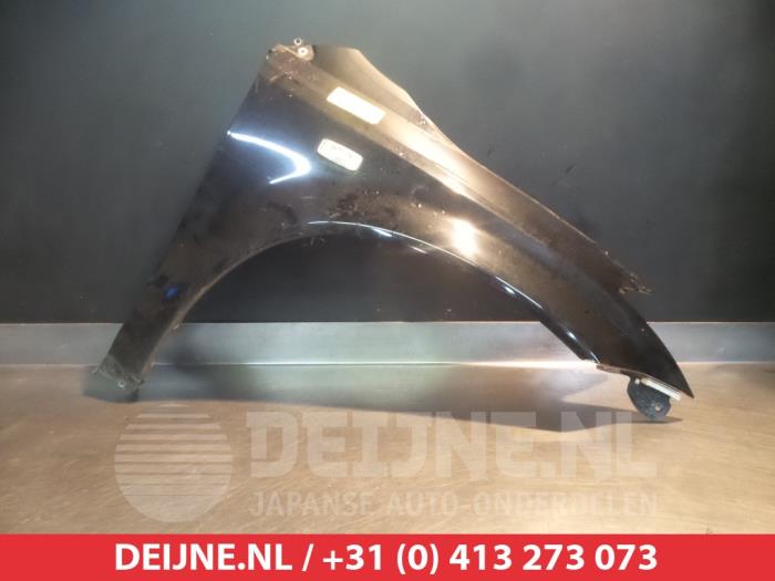 Nissan Murano Front wing, right O270043