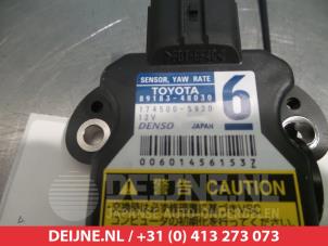 Toyota Urban Cruiser Stabilisierung Regelsensor O329405 foto 2