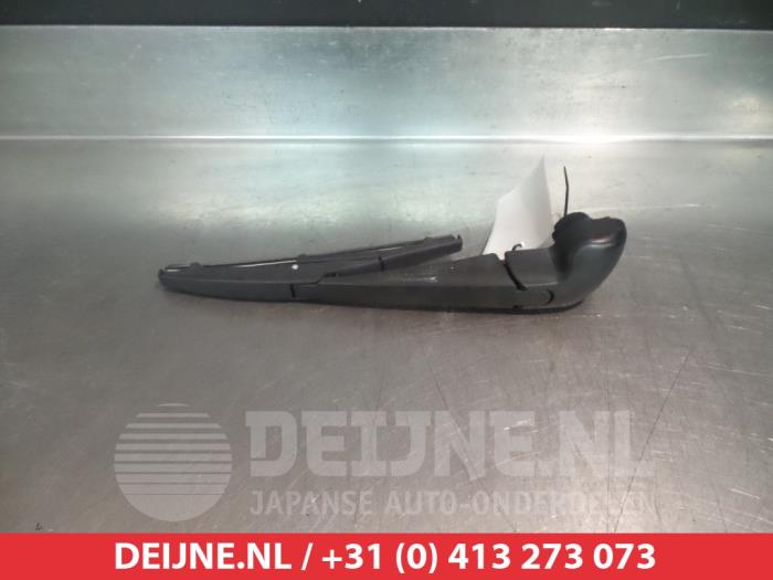 Toyota Urban Cruiser Ruitenwisserarm achter O301530