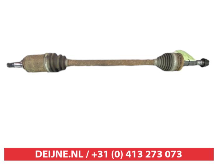 Toyota Urban Cruiser Aandrijfas links-achter O374992