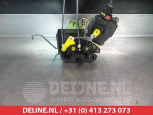 Kia Rio Türschlossmechanik 4-türig links hinten O280243 foto 2