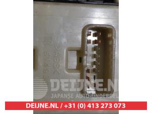 Daihatsu Cuore Elektrisch Raam Schakelaar O311339 foto 3