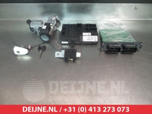 Mazda 2 Engine management computer O344060 photo 2