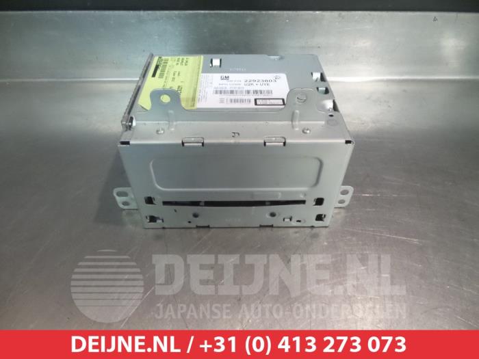 Chevrolet Cruze CD Speler O312610