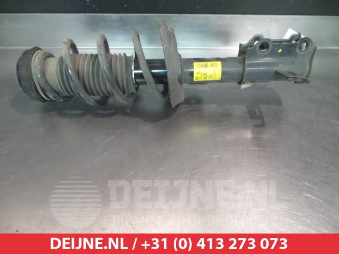 Chevrolet Cruze Schokdemperpoot links-voor O320301