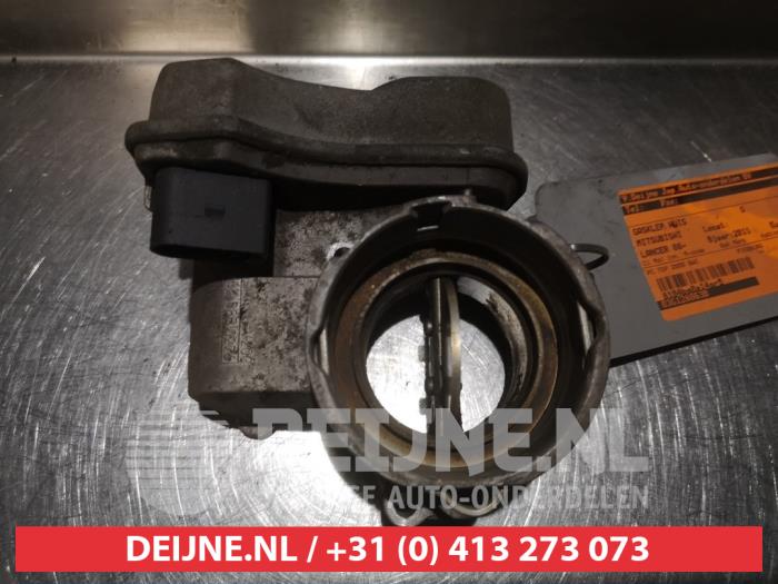 Mitsubishi Lancer Gasklephuis O356263