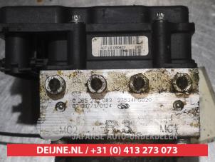 Subaru Impreza ABS pump O337725 photo 4