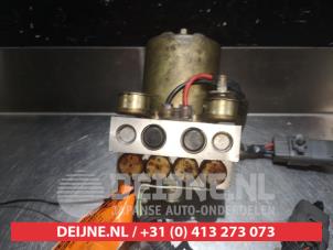 Suzuki Baleno ABS Pumpe O338307 foto 2