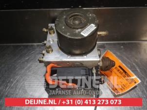 Gebruikte ABS Pomp Suzuki Liana (ERC/ERD/RH4) 1.4 DDiS 16V Prijs € 35,00 Margeregeling aangeboden door V.Deijne Jap.Auto-onderdelen BV