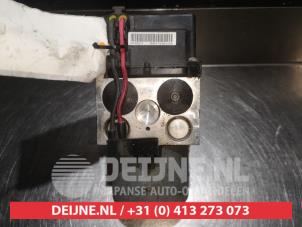 Subaru Legacy ABS pump O337736 photo 3