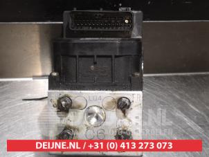 Gebruikte ABS Pomp Subaru Legacy Wagon (BH) 2.0 16V Prijs € 60,00 Margeregeling aangeboden door V.Deijne Jap.Auto-onderdelen BV