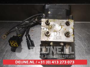 Subaru Legacy ABS Pumpe O337739 foto 2
