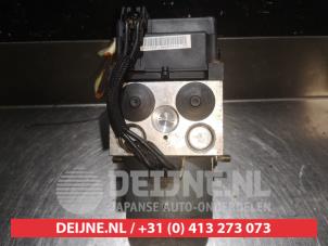 Subaru Impreza ABS pump O337719 photo 2