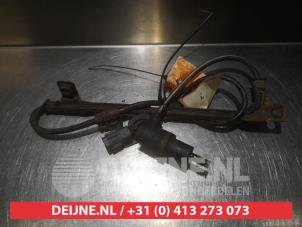 Gebruikte Sensor ABS Subaru Impreza I (GC) 2.0i 16V 4x4 Prijs € 25,00 Margeregeling aangeboden door V.Deijne Jap.Auto-onderdelen BV