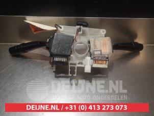 Subaru Forester Steering column stalk O308631 photo 4