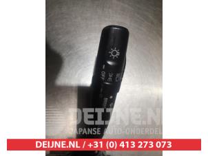 Subaru Forester Steering column stalk O308631 photo 2