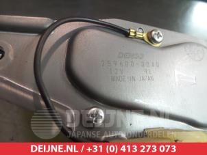 Suzuki Jimny Scheibenwischermotor hinten O301358 foto 3