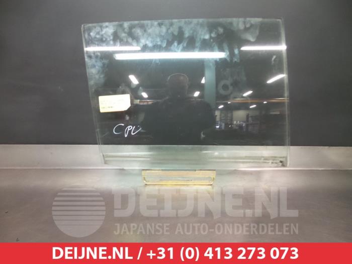 Mazda Premacy Portierruit 4Deurs rechts-achter O288170