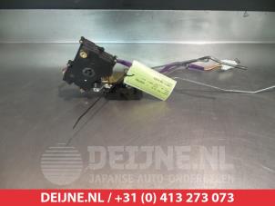 Mazda Premacy Türschlossmechanik 4-türig rechts vorne O280669 foto 2