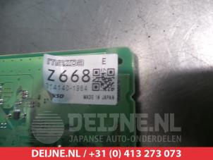 Mazda 3 Engine management computer O343990 photo 2
