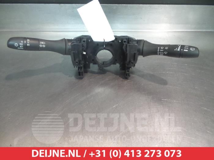 Nissan Pulsar Combischakelaar Stuurkolom O308526