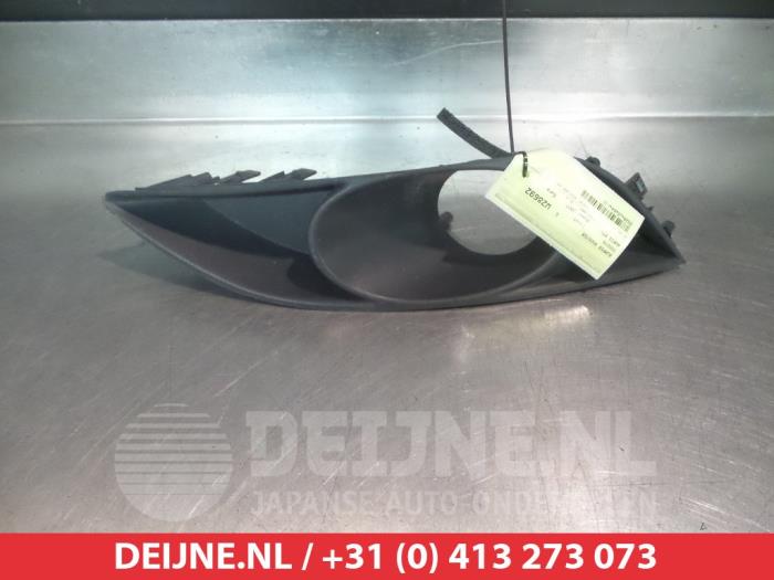 Toyota Auris Bumper Rooster O264665
