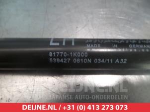 Hyundai IX20 Gasdemper links-achter O293740 foto 2