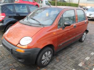 Gebruikte Motorkap Chevrolet Matiz 0.8 S,SE Prijs € 40,00 Margeregeling aangeboden door V.Deijne Jap.Auto-onderdelen BV