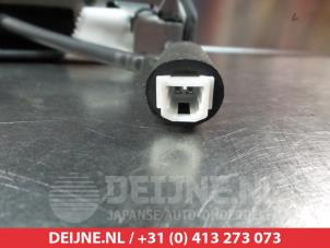 Mitsubishi Colt Extra Remlicht midden O300463 foto 2