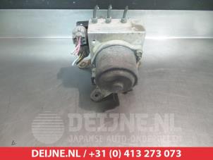Toyota Landcruiser ABS Pomp O338632 foto 2