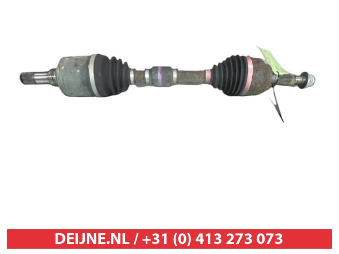 Mazda 3 Aandrijfas links-voor O317378