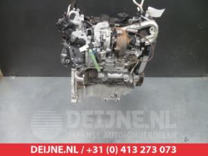 Infiniti Q30 Engine O351100 photo 3