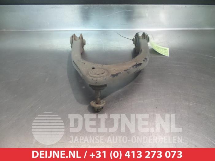 Lexus IS Front upper wishbone, right O380851