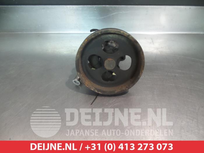 Gebruikte Servopomp Mitsubishi L-200 2.5 DI-D 4x4 Prijs € 50,00 Margeregeling aangeboden door V.Deijne Jap.Auto-onderdelen BV