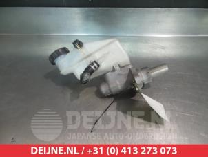 Gebruikte Hoofdremcilinder Toyota Yaris II (P9) 1.33 16V Dual VVT-I Prijs € 30,00 Margeregeling aangeboden door V.Deijne Jap.Auto-onderdelen BV