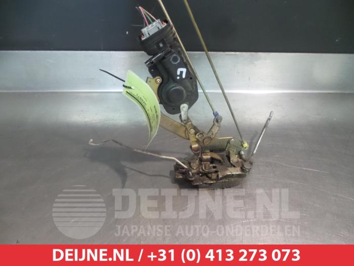 Suzuki Ignis Deurslot Mechaniek 2Deurs links O279087