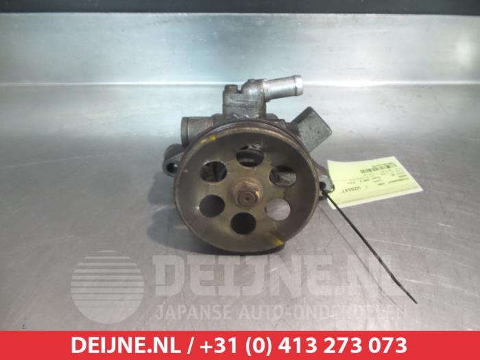 Gebruikte Servopomp Honda Civic (EJ/EK) 1.4iS 16V Prijs € 35,00 Margeregeling aangeboden door V.Deijne Jap.Auto-onderdelen BV