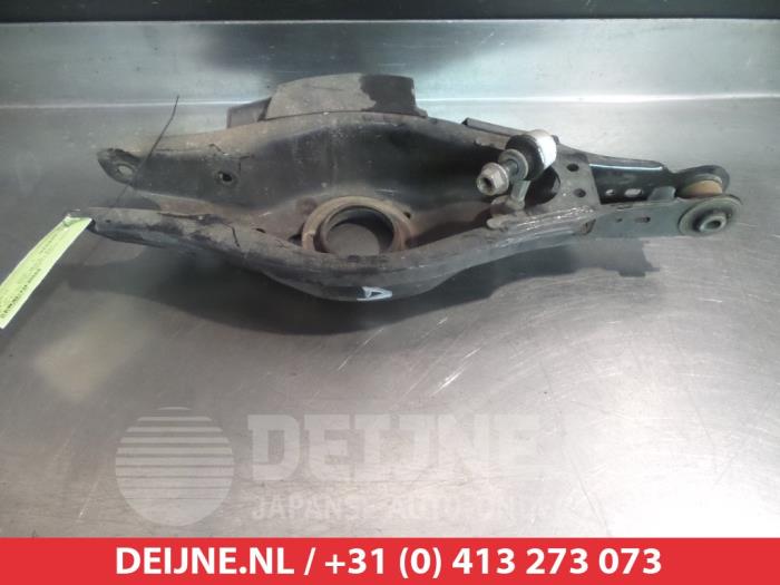 Toyota Auris Querlenker links hinten O383937