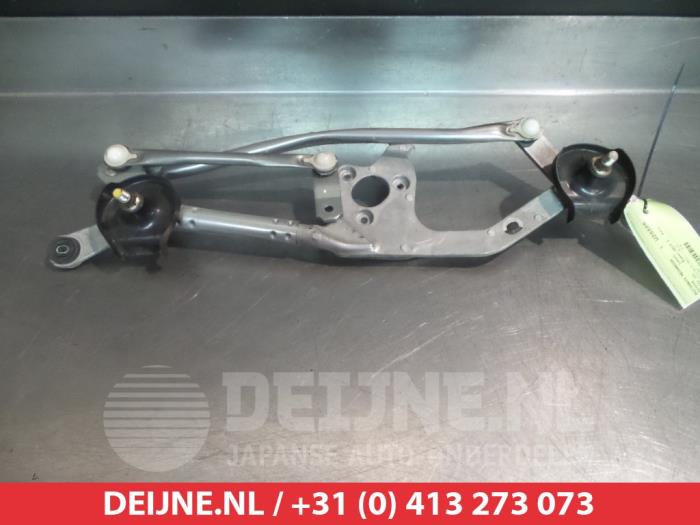 Toyota Auris Wiper mechanism O350193