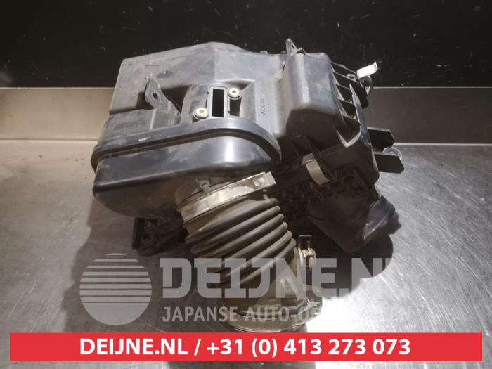 Honda CR-V Luftfiltergehäuse O357174
