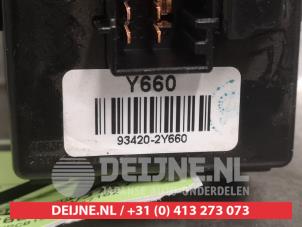 Kia Sportage Ruitenwis Schakelaar O309899 foto 4